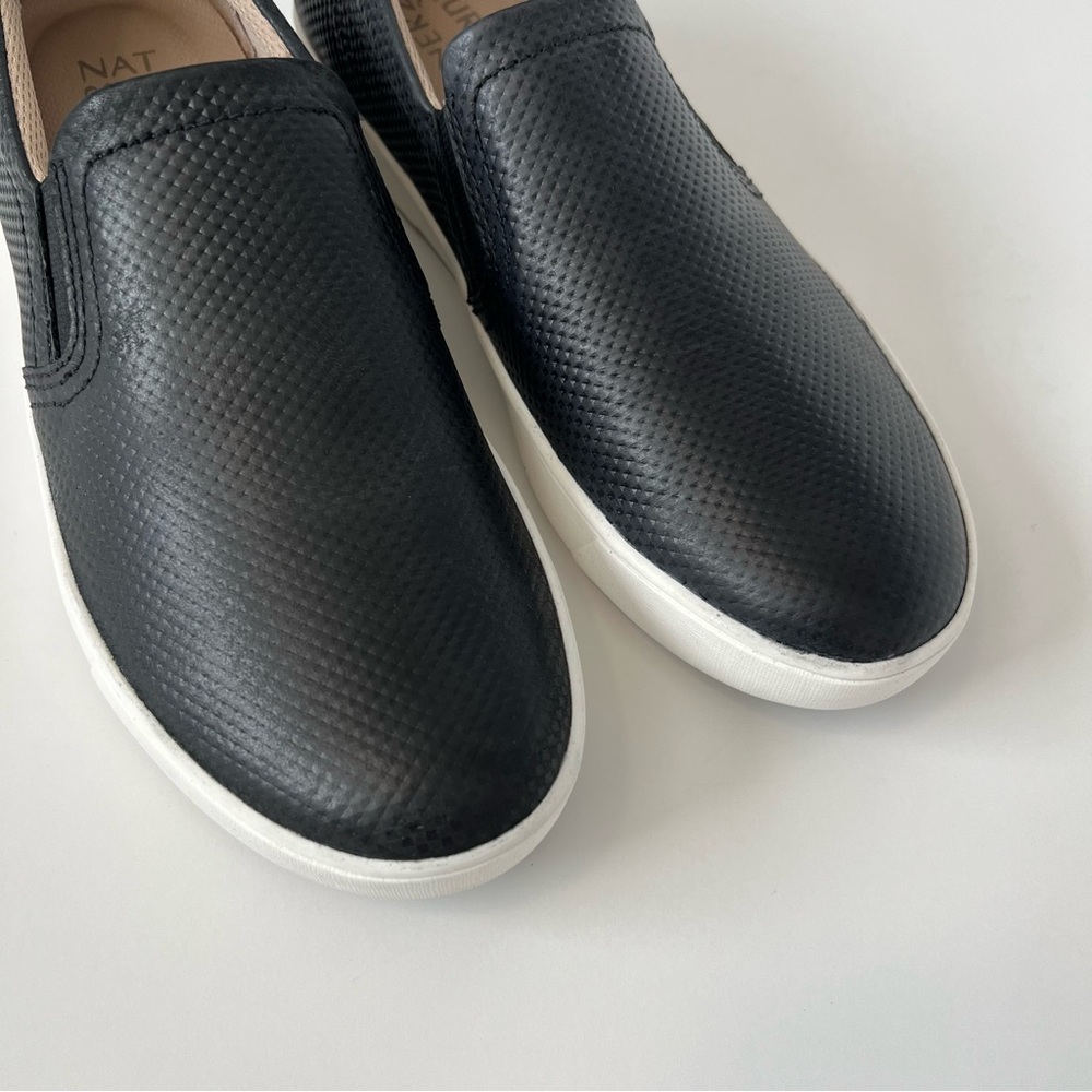 Naturalizer Marianne Slip on Sneaker NIB Black leather sneakers Comfort Size 10W - Picture 5 of 6